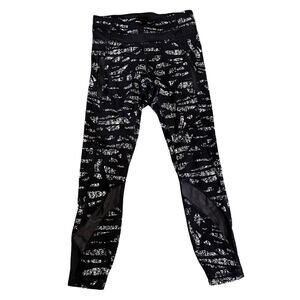 Lululemon Inspire Tight II Graf Black White.  Size 4